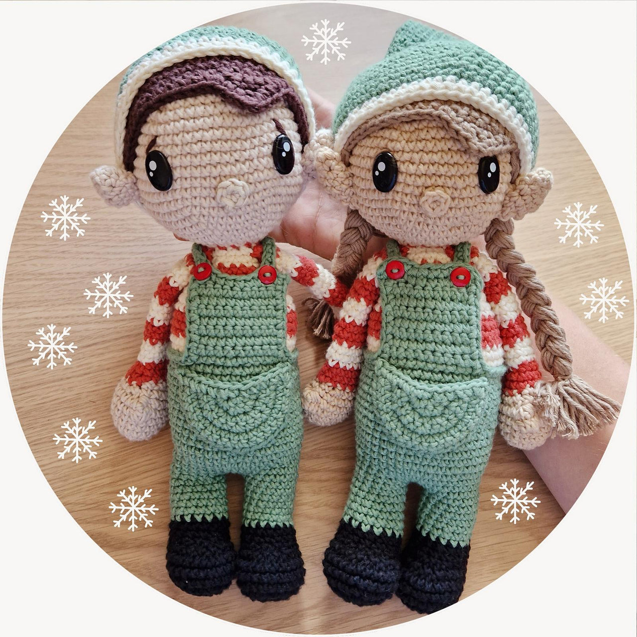 Amigurumi Christmas elves