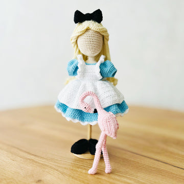 Crochet doll clothes, amigurumi doll outfit, crochet flamingo, Alice in Wonderland, Alice outfit
