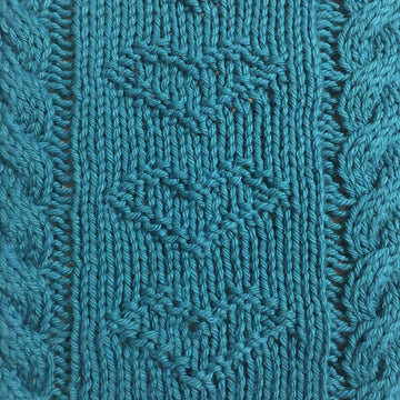 Hearts Aligned Knit Square