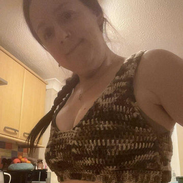 Petal strap top