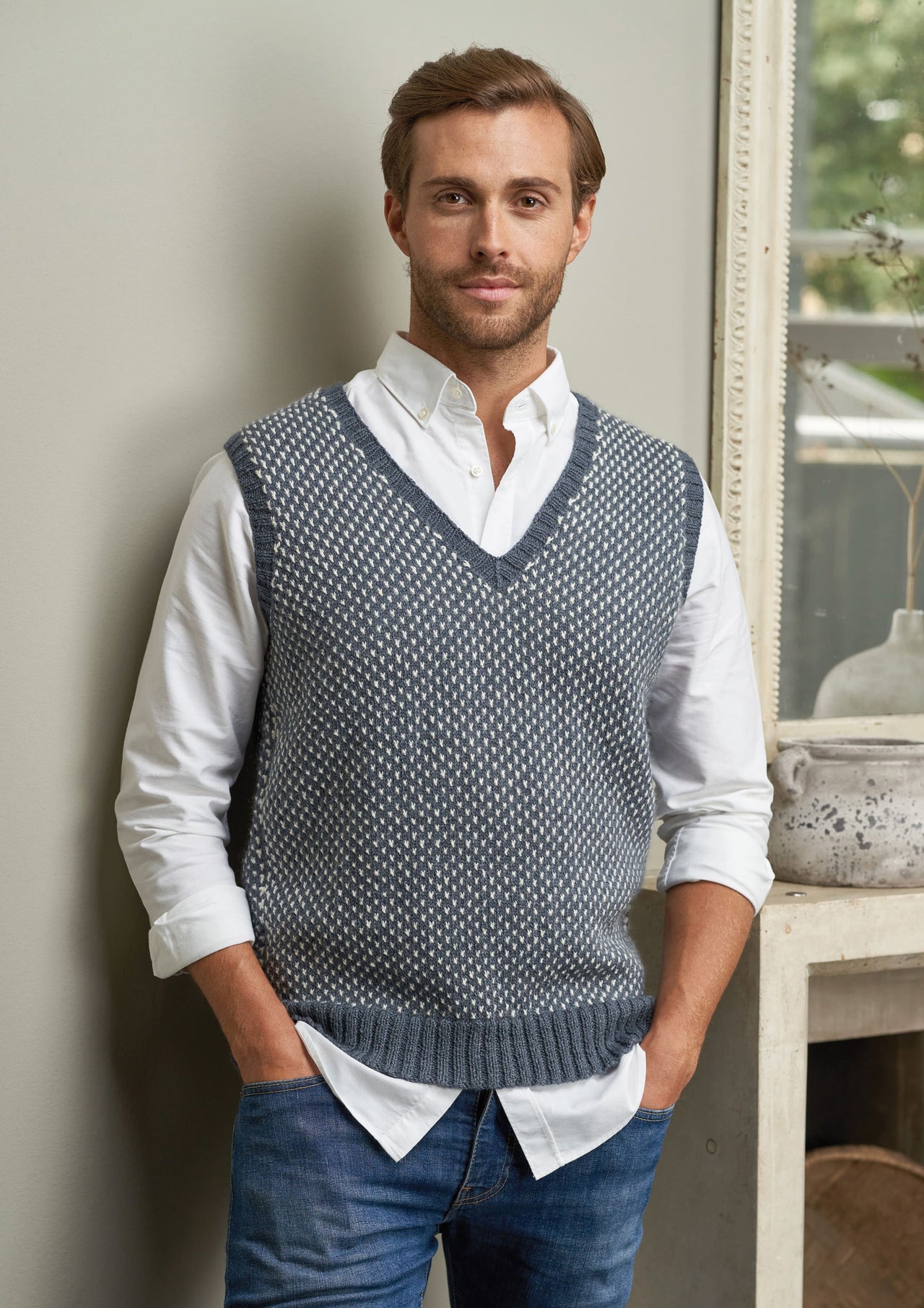 Amos Waistcoat in Rowan Island Blend Fine - ZB296-00004-UK - Downloadable PDF