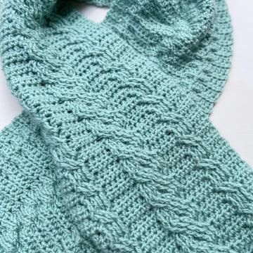 Neo Mint Cable Scarf