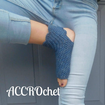 Dragonfly Yoga Socks & Pouch