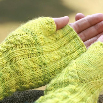 Queen St. Mitts
