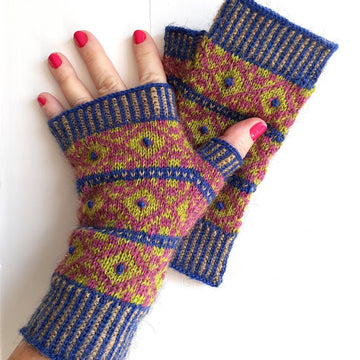 Studded Mitts