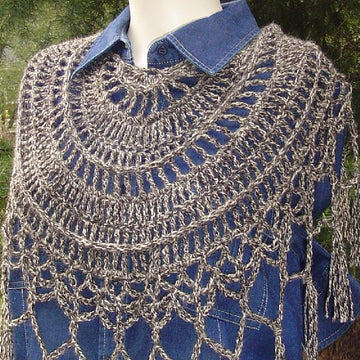 Ridgeline Fringed Shawlette