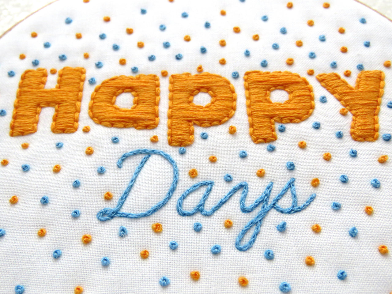 Oh Sew Bootiful Happy Days Embroidery Kit - 6in