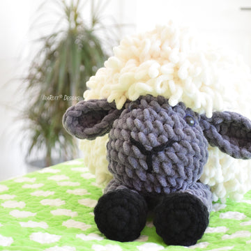 Snooze 'n' Snuggle Woolly Sheep Amigurumi
