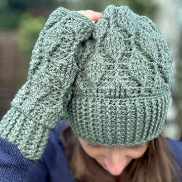 Trailing Leaves Hat