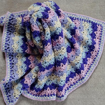 Snelson Snuggle Blanket