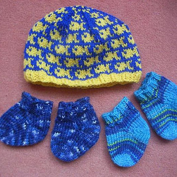Baby hat "Tiny fish"
