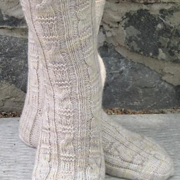 Grecian Columns Socks