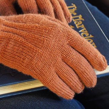 Turning Leaf Gloves