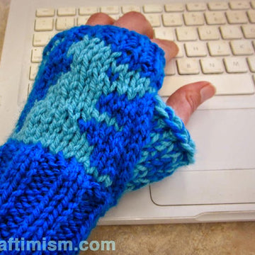 Mouse Pattern Fingerless Mitts