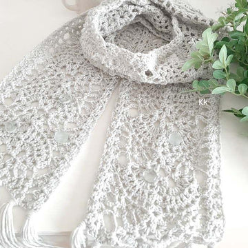 Fanny Scarf with fringe