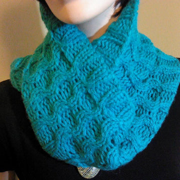 Nooks & Crannies Cowl