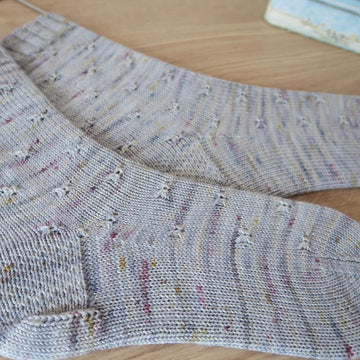 Scattered Kisses Socks