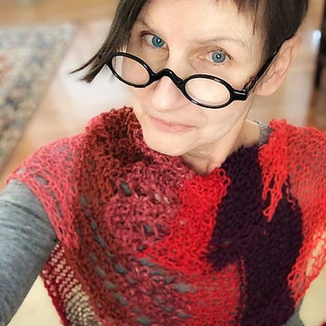 Vermillion shawl