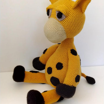 Gerry the Giraffe Crochet Pattern