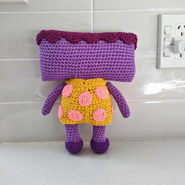 GUMMY DOLL