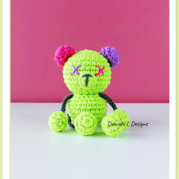 Teddy bear amigurumi keychain