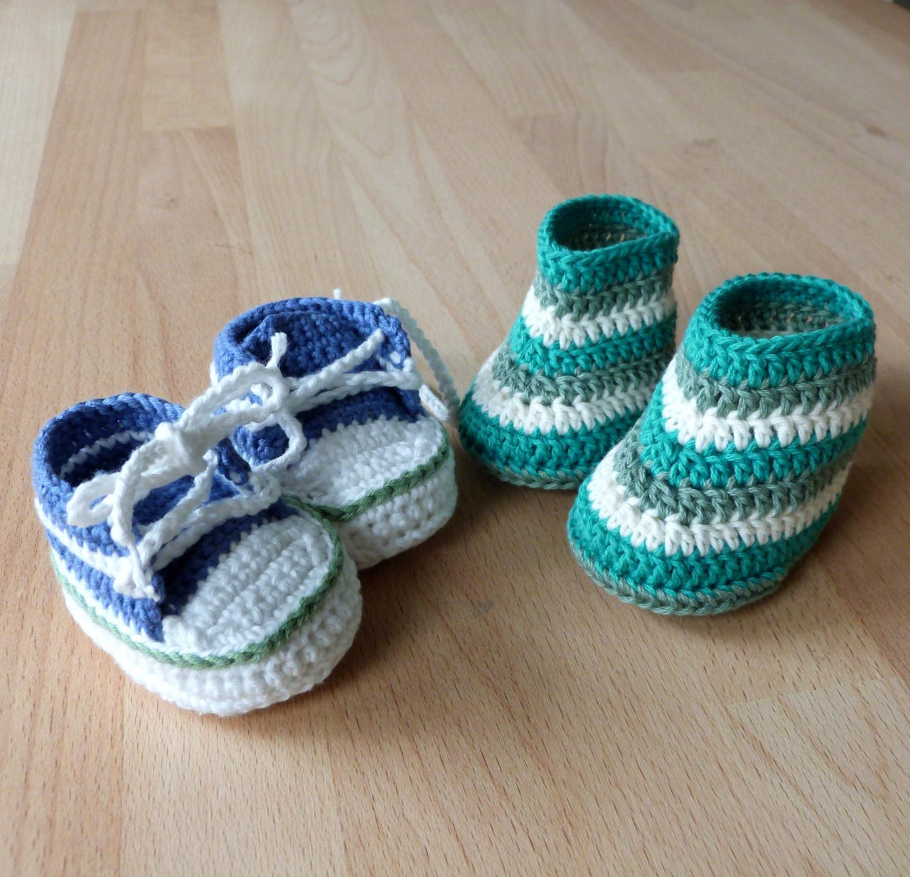 Doll trainers and boots