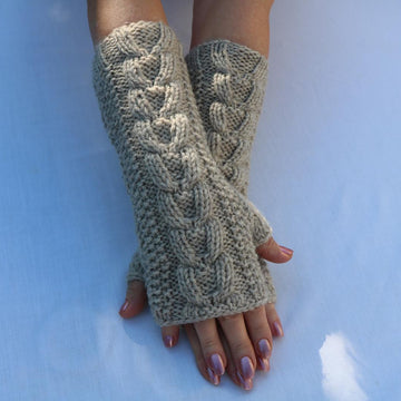 Fingerless Gloves