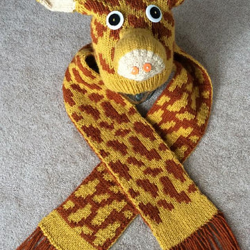 ROFL Giraffe Scarf