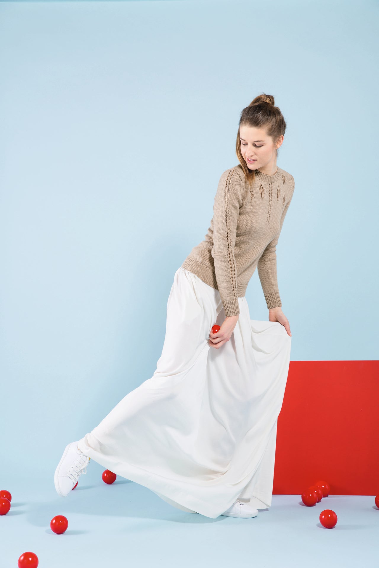 Round Collar Sweater in Bergere de France Ideal - 72680-02 - Downloadable PDF