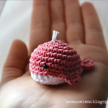Little amigurumi whale