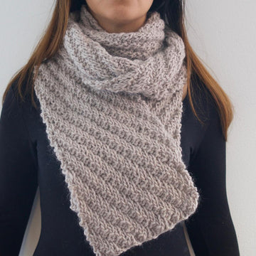 Diagonal Stripe Scarf