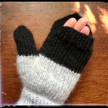 Slippin Mittens and Cowl