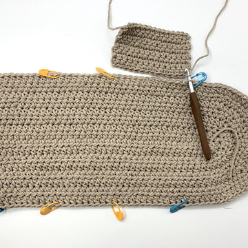 Four season crochet purse