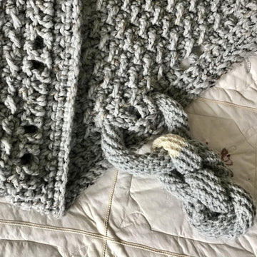 The London Hamlet Throw