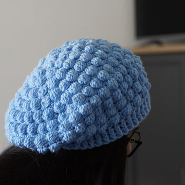 Bobble stitch beret