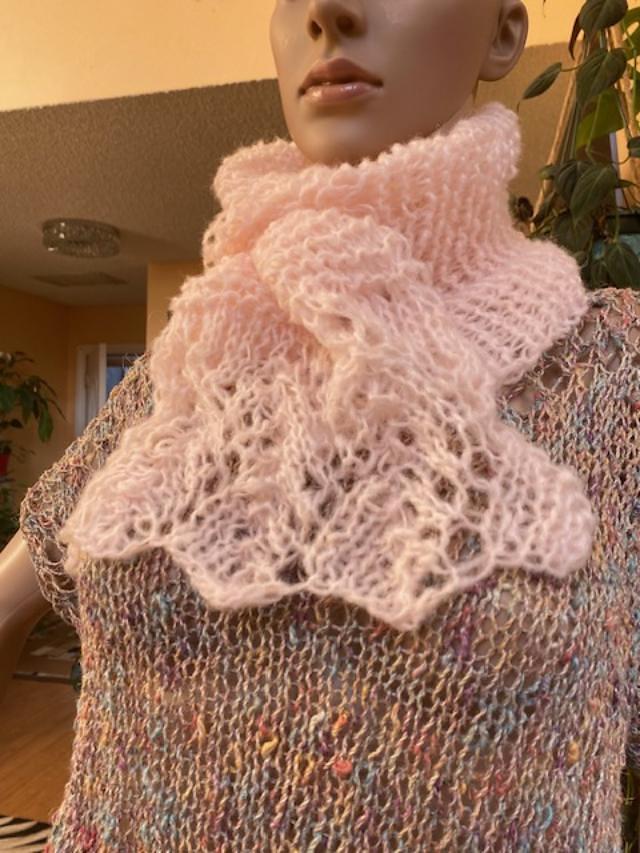 Lacey Pink neck wrap