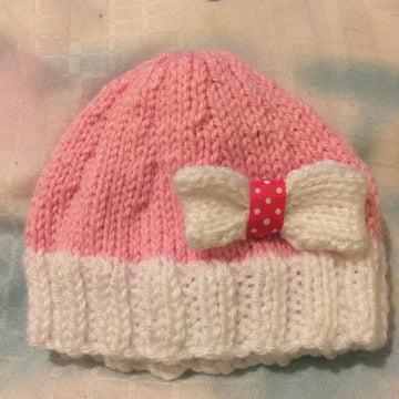 Cute Newborn Baby Beanie's Knitting Pattern Book
