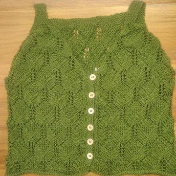 Diamond patterned summer top
