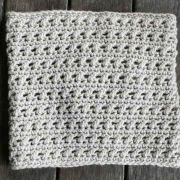 Crosslita Cowl