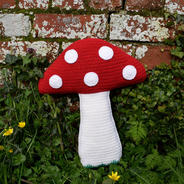 Tubby Toadstool (crochet pattern)