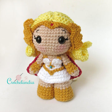 She-ra amigurumi doll - crochet pattern by Crochelandia