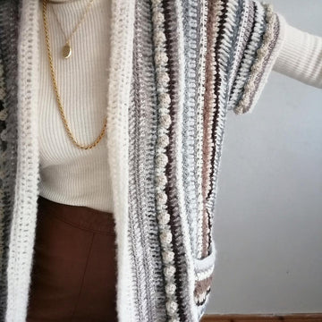 Lockdown Cardigan Worsted US terms