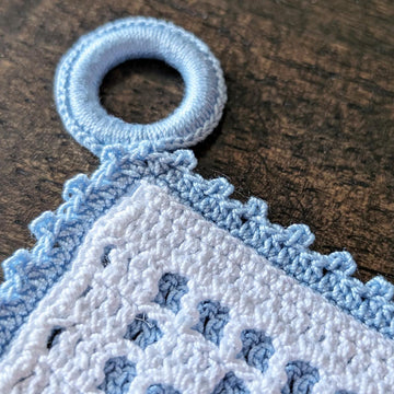 Filet Snowflake Potholder