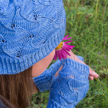 Glass Ripple Mitts