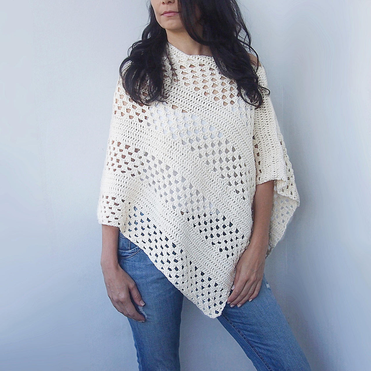 Granny stripes poncho