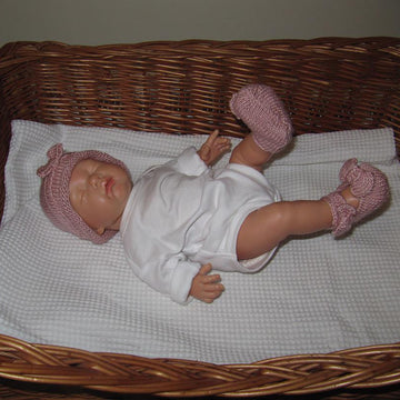 Baby Ribbons and Bows Shoes and Roll Brim Beanie