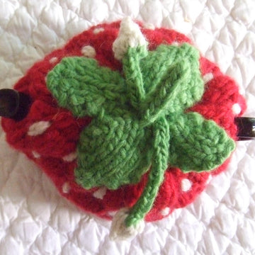 (Spouted) Strawberry Tea Cozy
