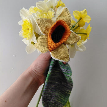Petal Cuff