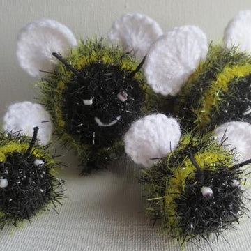 Christmas Bee Ornament