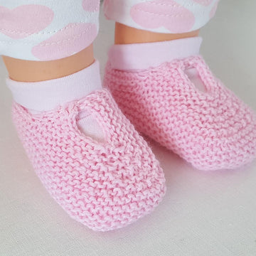 Monica - 4ply baby shoes or slippers